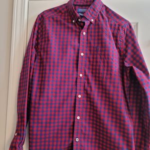 Nautica size small button down